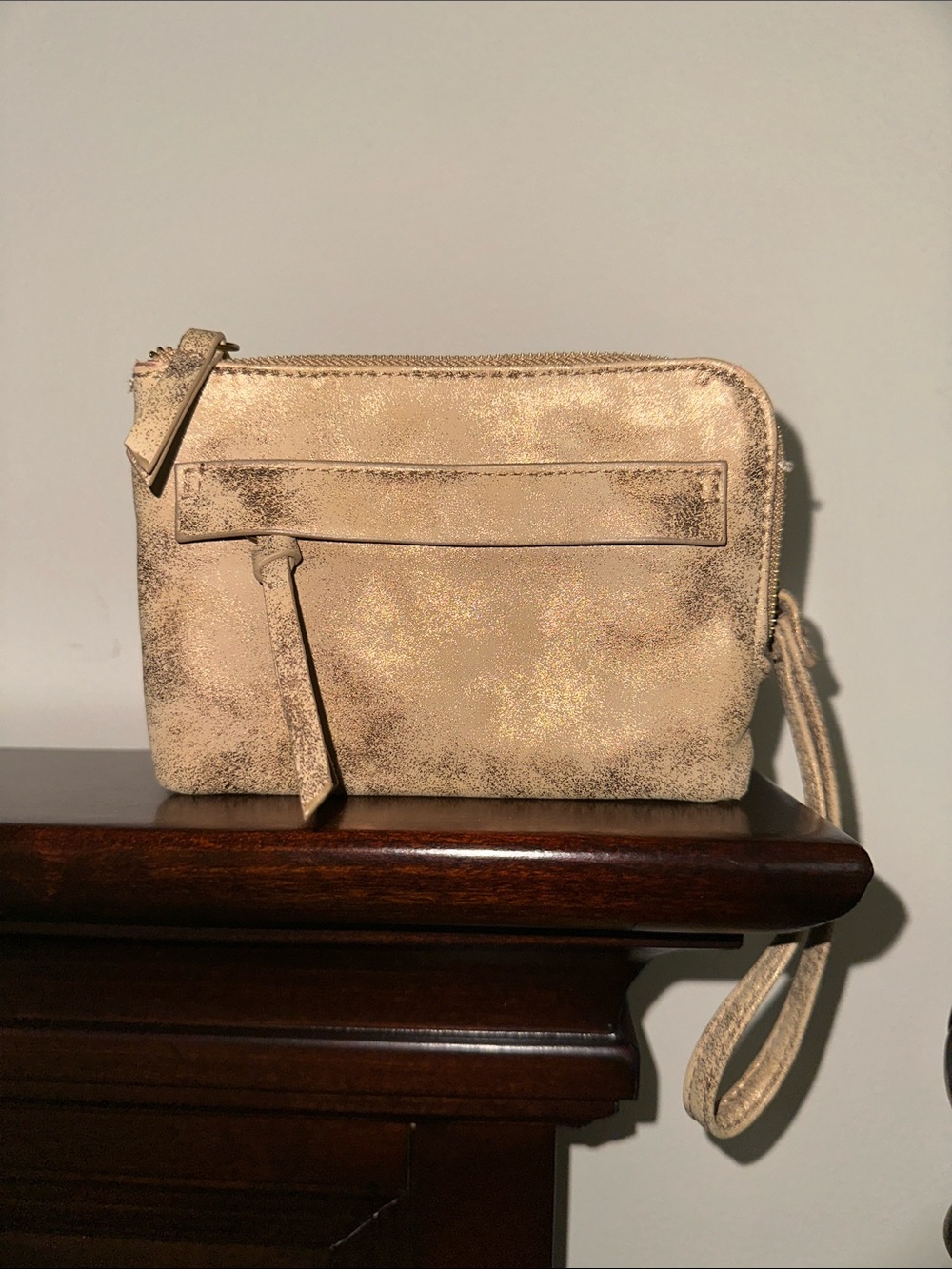 UT Tan Gold Double Zip Compartment Wristlet Wallet
